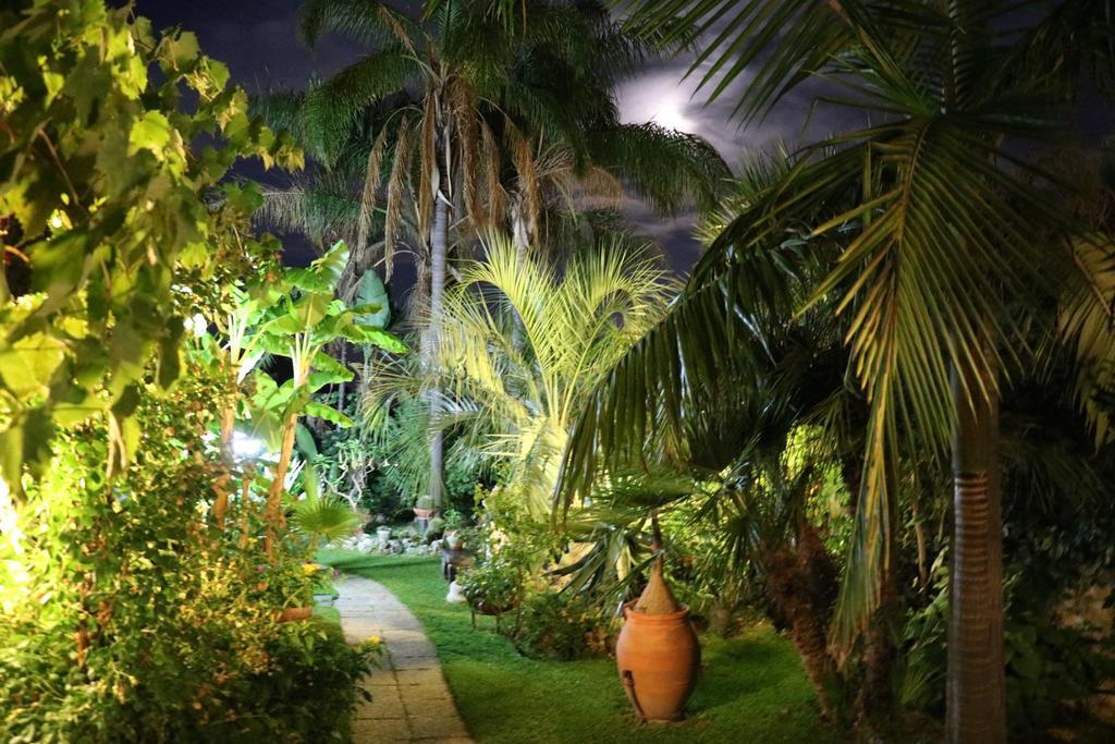 Holidaysora Taormina - Il Giardino Di Graziella Экстерьер фото
